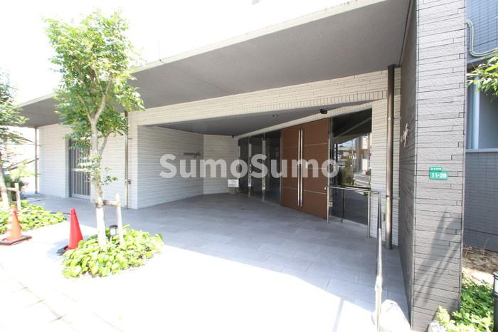 アムシュトラーセのエントランス