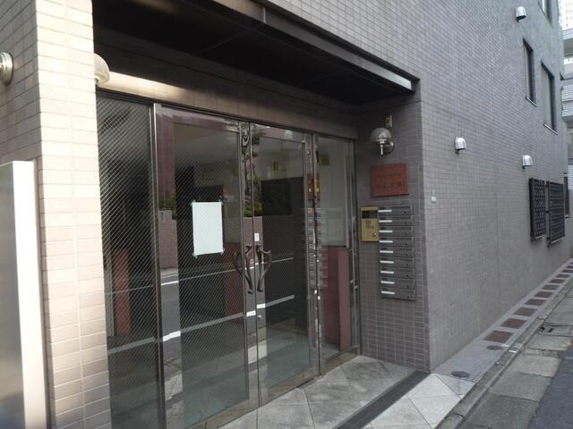 アルカンシェール三軒茶屋のエントランス| 