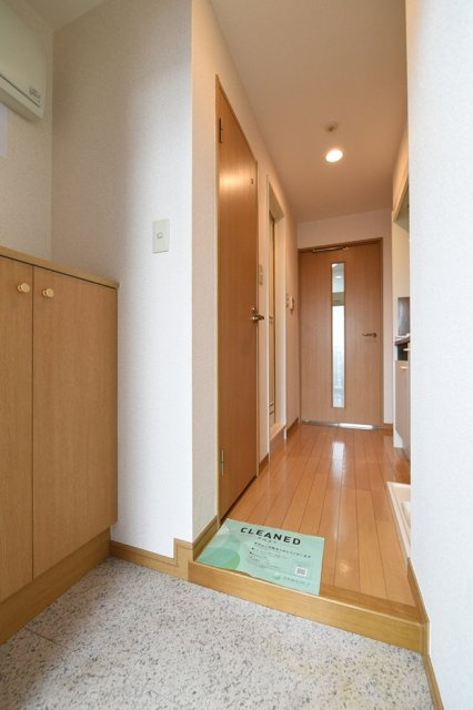 ヴェルト池袋の玄関