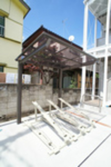 リブリ・girasolのその他共用部分|敷地内駐輪場。