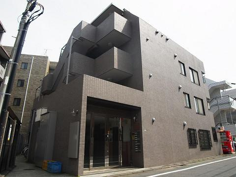 アルカンシェール三軒茶屋の外観