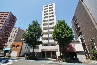 アルティザ博多駅前の外観