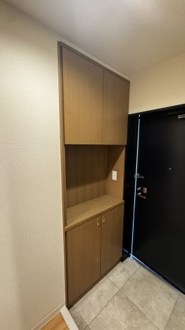 アルファコンフォート福岡西新の玄関