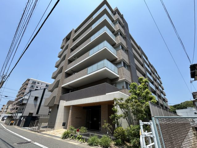 アルファステイツ姪浜の外観