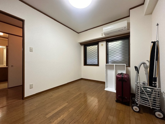 【洋室】 | サニークレスト伊東壱番館　8階