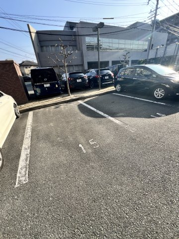 ヴィーブルの駐車場