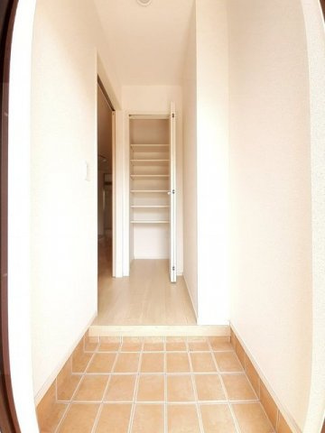 グランデ　フィオーレ　木園　Ｂの玄関