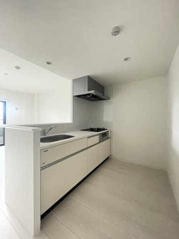 アルメノア西新のキッチン