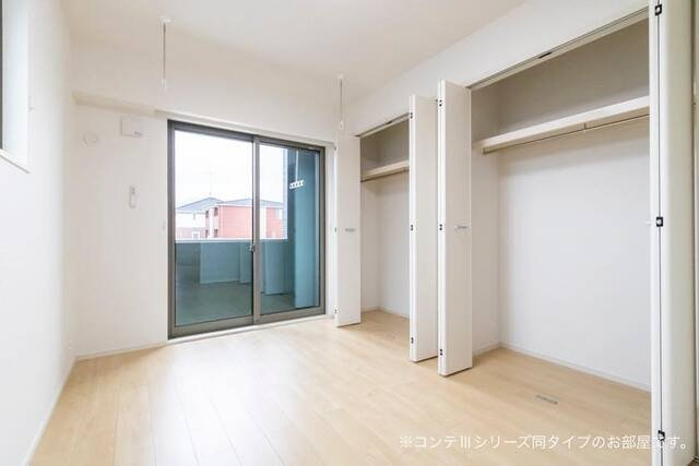 サンプラシードの内装