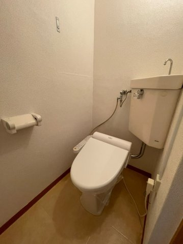 メゾン茨木西駅前のトイレ