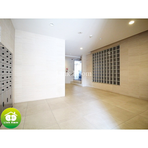 プレール・ドゥーク潮見Ⅱのエントランス