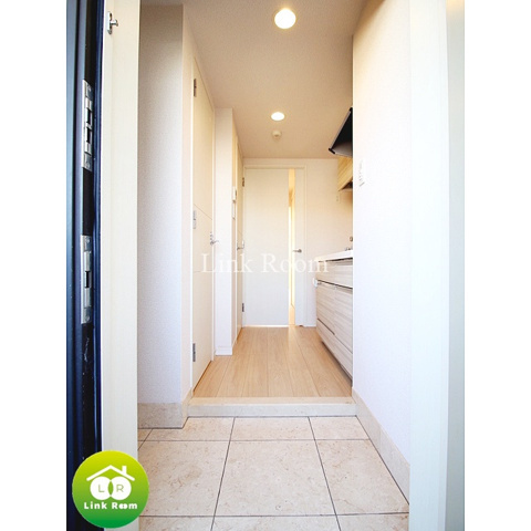 プレール・ドゥーク潮見Ⅱの玄関