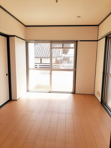 ロイヤルタウンの内装