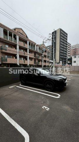 エクセレント　Ｍ　平尾山荘 の駐車場|駐車場に車を止められます