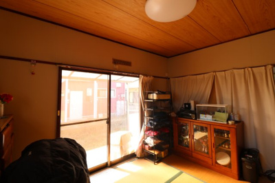 【和室】 | 筑西市茂田4LDK中古住宅 | 明るい和室です