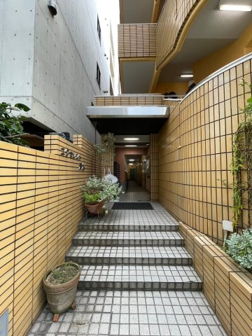 エクセレント浄水 のエントランス