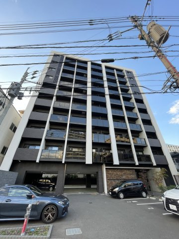 ヴィッラ アプリーレ 西新南の外観