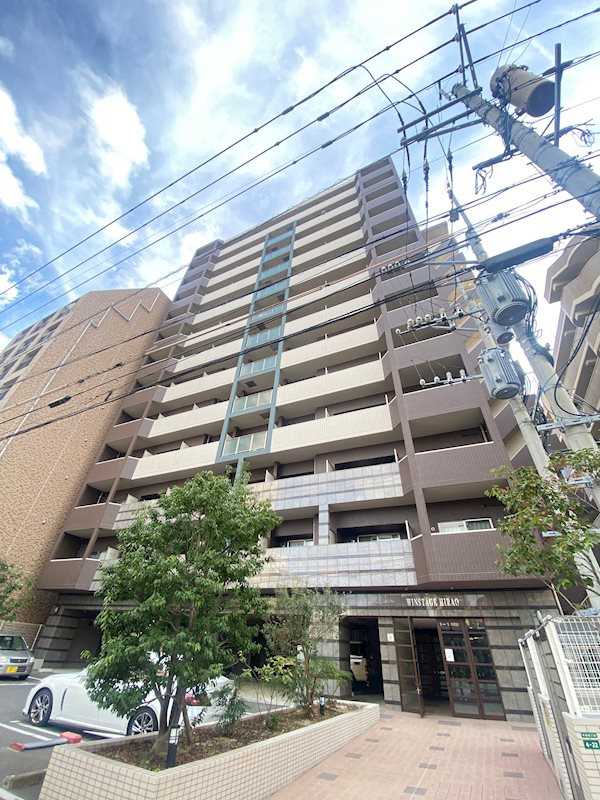 ウインステージ平尾の外観