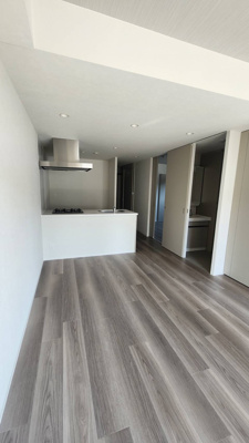 【居間・リビング】 | Live Flat六甲桜口