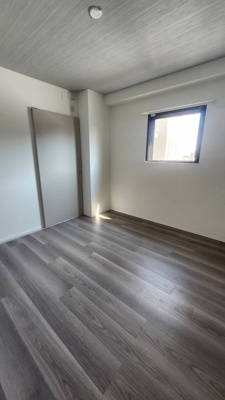 【洋室】 | Live Flat六甲桜口