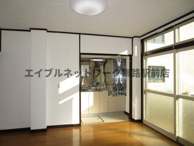土井マンション第一の居間・リビング