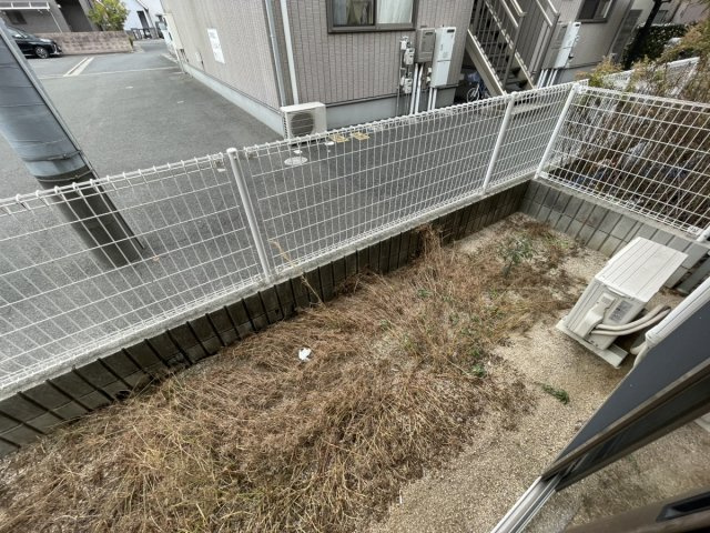 フォーシーズンズ冬の庭