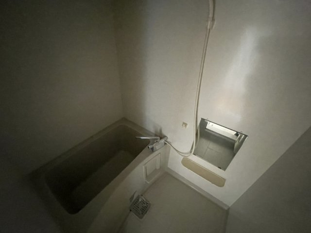 フォーシーズンズ冬の浴室