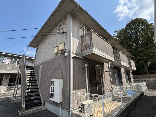 フォーシーズンズ春の外観