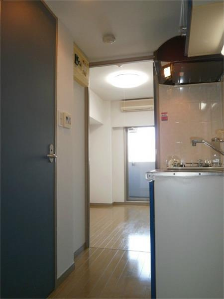 シンシア護国寺ステーションプラザの玄関