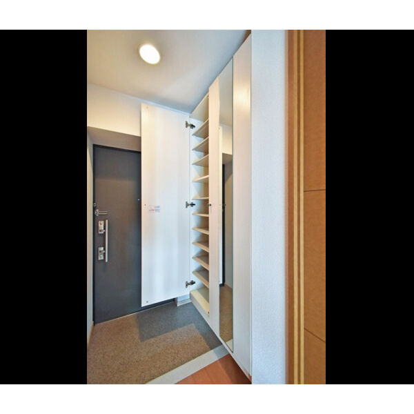 エクレールのロビー