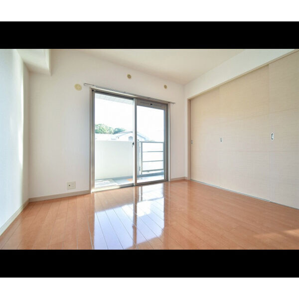 エクレールの居間・リビング