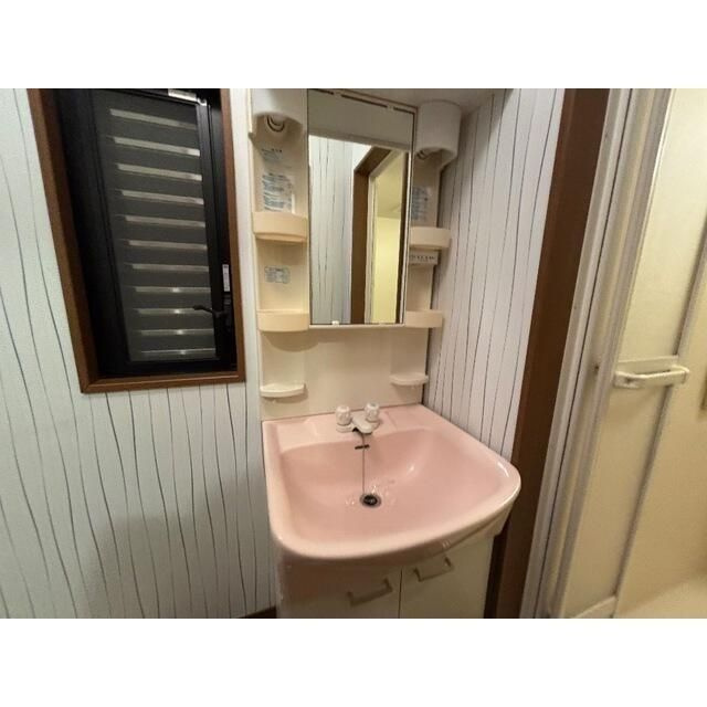 ウインハイツ宮本の洗面所