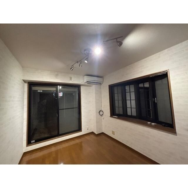 ウインハイツ宮本の居間・リビング