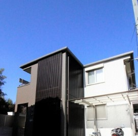 生駒市谷田町のアパート