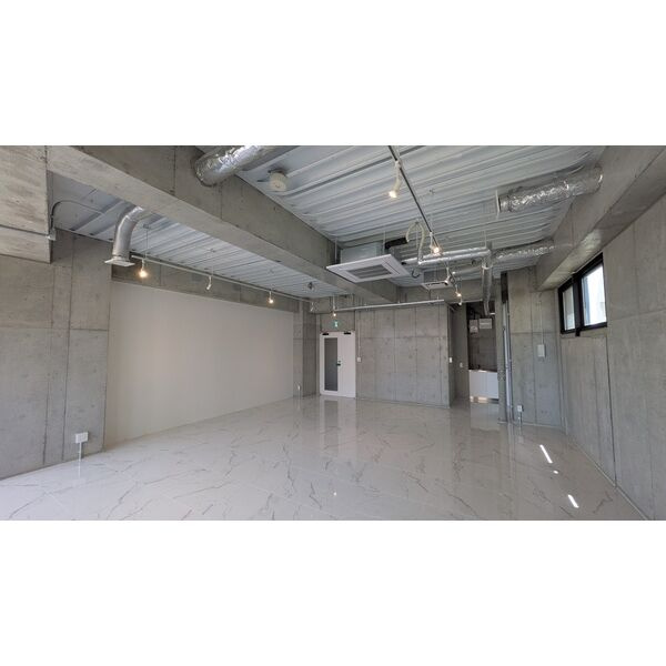 クルールテラス覚王山の駐車場