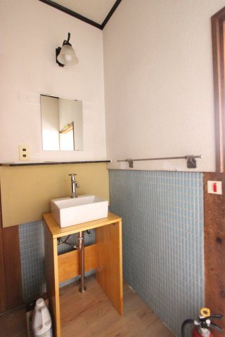 東宿町２丁目店舗の洗面所