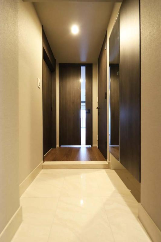 レジデンス桜新町ガーデン　フリーレント　ペット相談　メゾネットの玄関