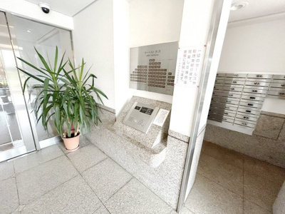 【エントランス】 | リーベスト所沢 | エントランスです