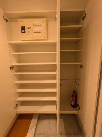 エムジー目黒駅前の収納