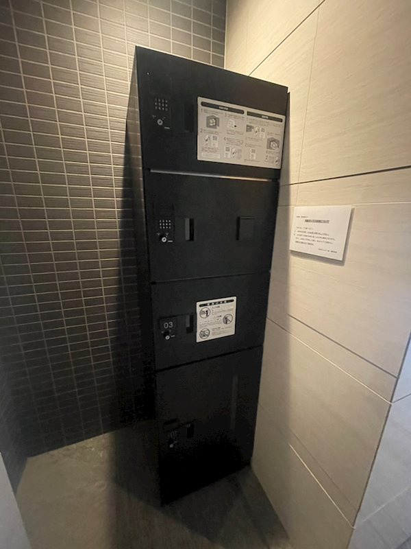 エルヴィータ駅南の外観