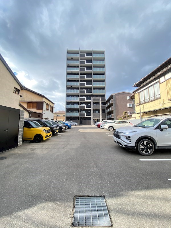 エルヴィータ箱崎の外観