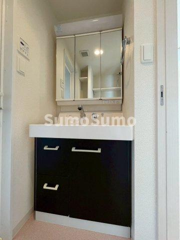 エステムプラザ福岡県庁前ネオシスの独立洗面台