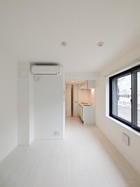 エルファーロ三軒茶屋Ⅵの居間・リビング