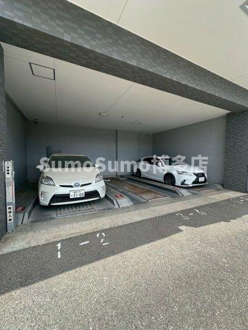 エリタージュの駐車場|駐車スペースもあります