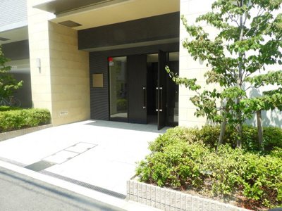 【エントランス】 | エスリード難波グレイス