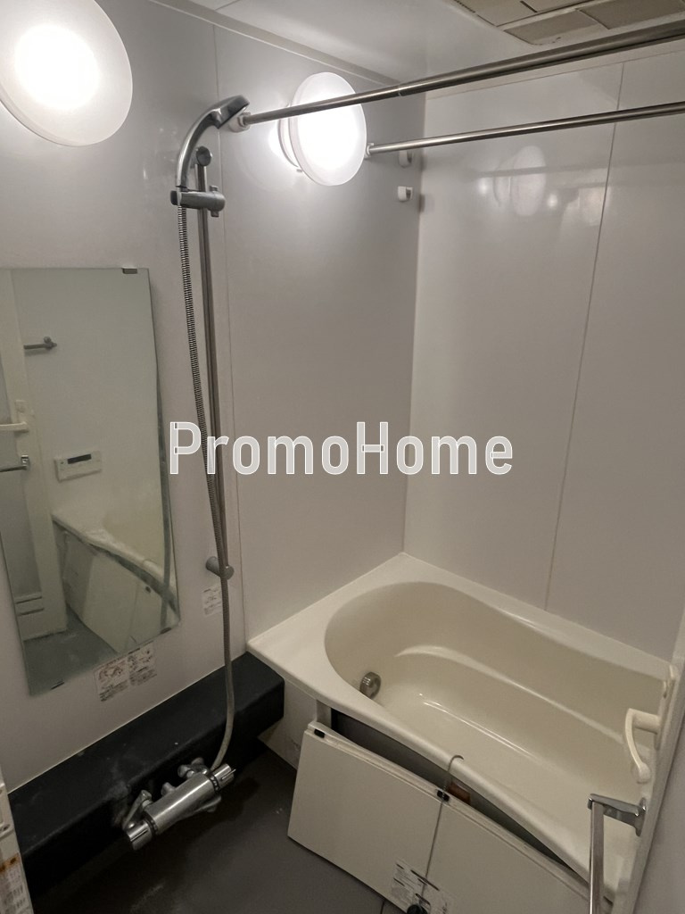 カスタリア東日本橋の浴室