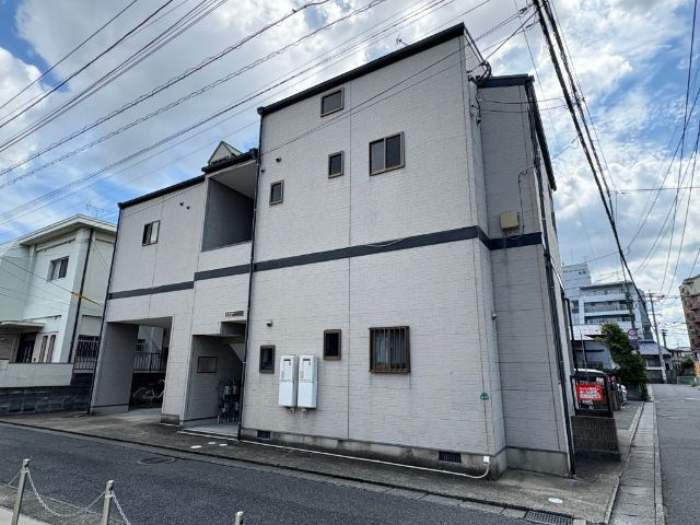 エテルナ井尻Ⅲの外観