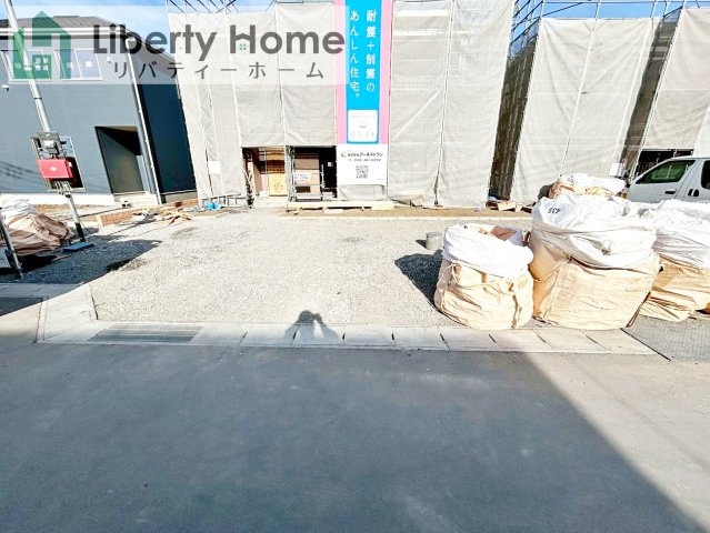 常陸大宮市姥賀町第3　新築戸建　6号棟の駐車場