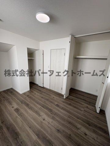 楠葉野田1丁目戸建　賃貸の洋室|コンパクトで使いやすい洋室です