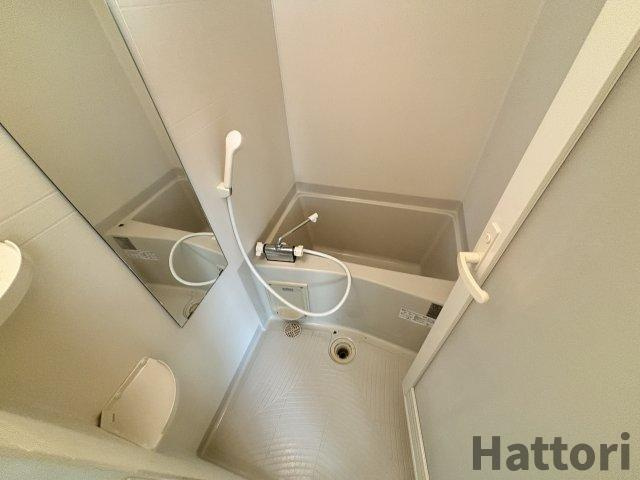 タウンハウス服部天神の浴室